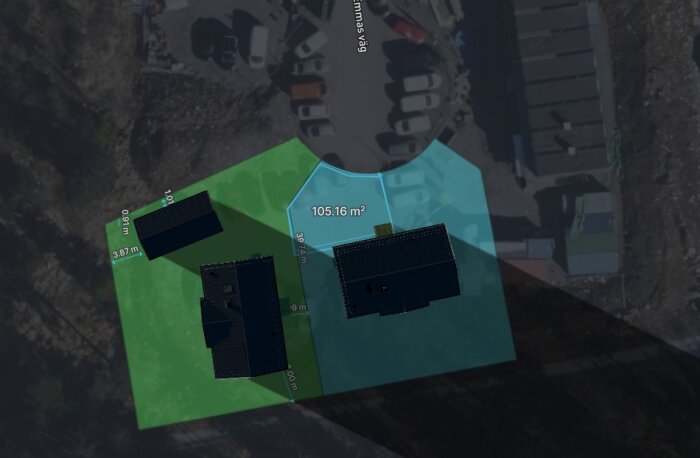 Satellitbild med husplacering och skuggor inritade, visande grannens hus och garage. Skuggor sträcker sig över tomtgränser.