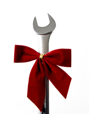 wrench-xmas.jpg