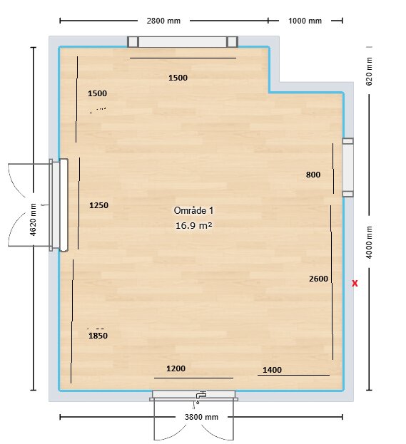 Planlösning av kök på 16.9 m² med markeringar för vatten och ventilation, mått och placering av dörrar och fönster.