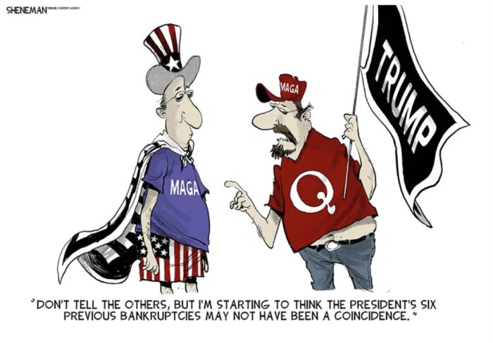 Tecknad bild av två män, en i "MAGA"-tröja och en i "Q"-tröja, som diskuterar presidentens tidigare konkurser med en Trump-flagga i bakgrunden.