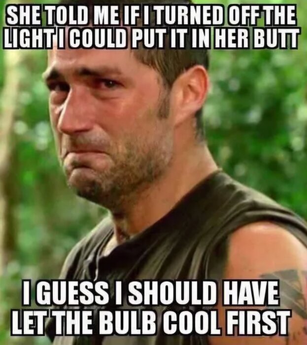 En man ser ledsam ut med text över och under bilden som utgör en humoristisk kommenterad bild (meme) om en glödlampa och en komisk missförstånd.