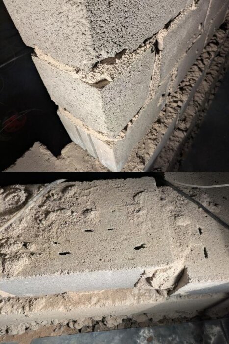 Skadad hussockel från 1980-talet med kratrar och slät slipad yta, vissa partier har raster, behov av fyllning och slamma för tapetsering.