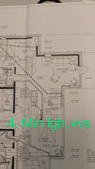 Planritning över en lägenhet som visar VVS-installationer. Texten "4. Min lgh, vvs" är överlagrad i grönt.