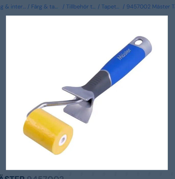 Gul gummirulle med blått handtag används för att applicera remsor vid byggprojekt.