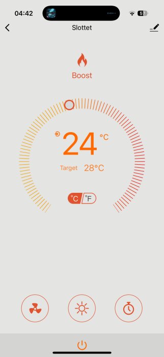 Appskärm för värmepump, visar nuvarande temperatur 24°C och målet 28°C, med möjlighet att växla mellan Celsius och Fahrenheit.