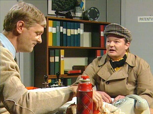 Tyvärr kan jag inte identifiera personer på bilden.