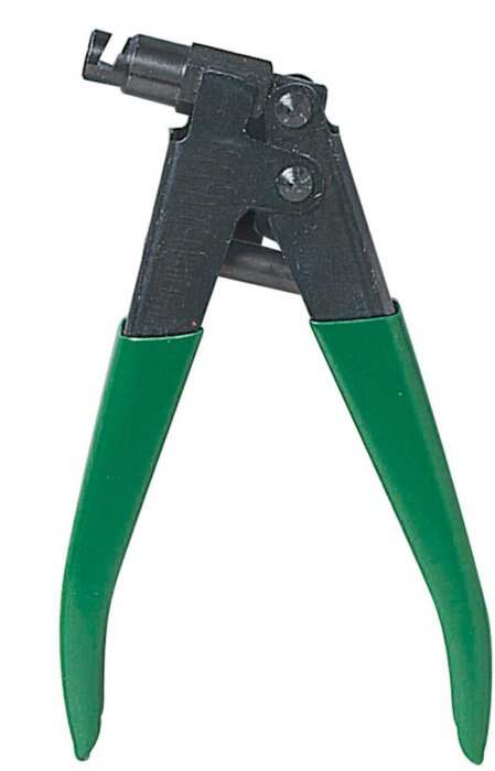 Grön klipptång med metallhuvud, används för att undvika sprickor vid byggprojekt.