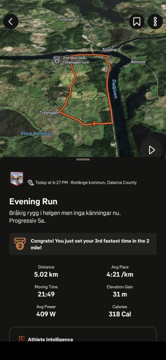 Satellitbild visar löprunda i Borlänge med en orange rutt runt området Tyllahagen. Data: 5,02 km längd, 4:21/km tempo, 318 kalorier.