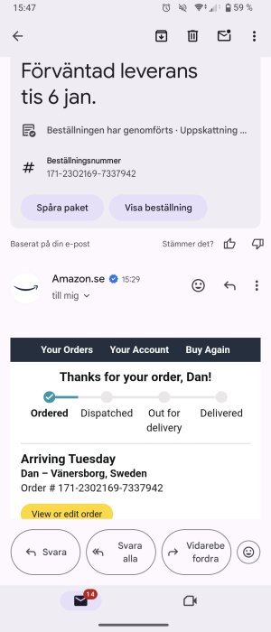 Skärmbild av ett Amazon-mail med orderdetaljer och förväntad leverans tisdag 6 januari till Vänersborg, Sverige.