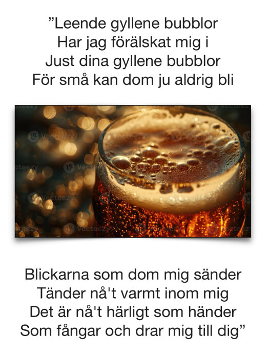 Ölglas med skummande yta och gyllene bubblor, midsommarhälsning ovan.
