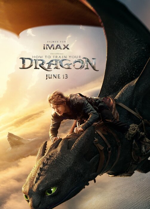 Poster för filmen "How to Train Your Dragon" med en pojke ridande på en drake, IMAX nämns.