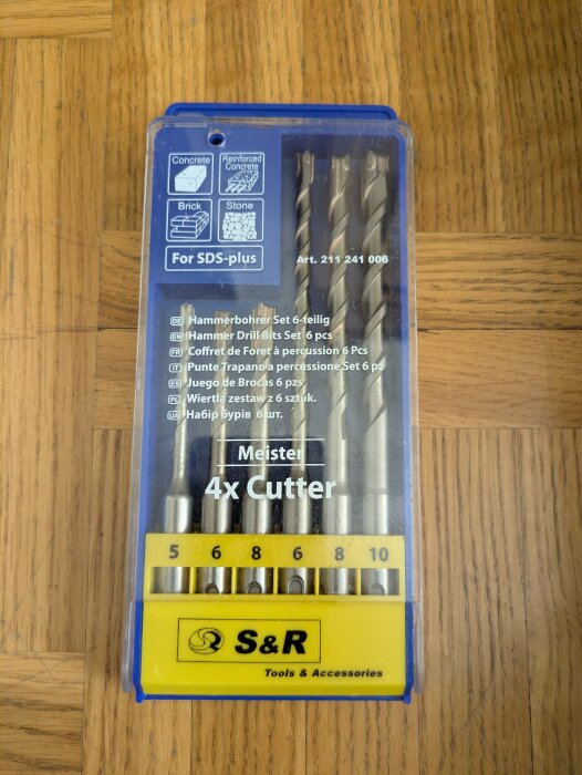 Borrset S&R 4x Cutter för betong i plastförpackning, med olika storlekar synliga genom genomskinligt plastlock.