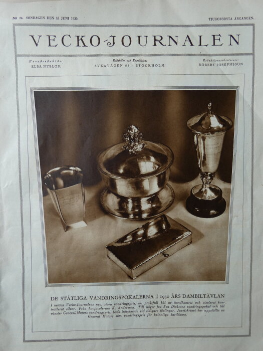 Framsidan av Veckojournalen daterad 15 juni 1930, visar tre vandringspokaler i metall.