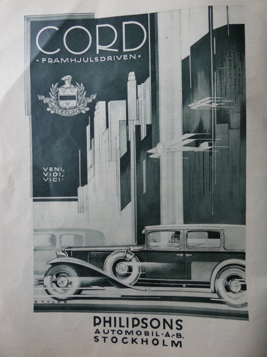 Reklamaffisch för Cord bil från 1930-talet, med text "Framhjulsdriven" och "Philipsons Automobil A.B. Stockholm". Konst med stadssilhuett och bil.
