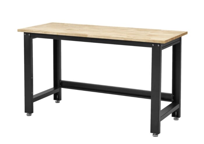 Arbetsbänk från Jula med träskiva och metallben, diskuterad för att omvandlas till ett fräsbord.