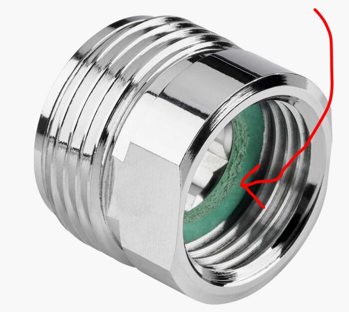 Rinkabys koppling 20x15 med slät ansats och markerad packning invändigt.