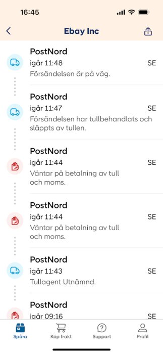 Skärmdump av Postnordappens spårningsvy med uppdateringar om tull och leveransstatus för olika försändelser från Ebay Inc.