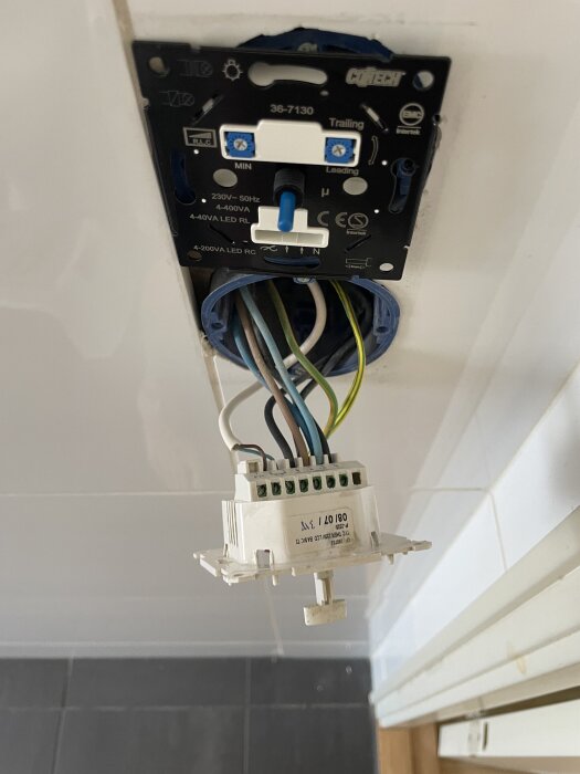 Dimmer och golvvärme.jpg