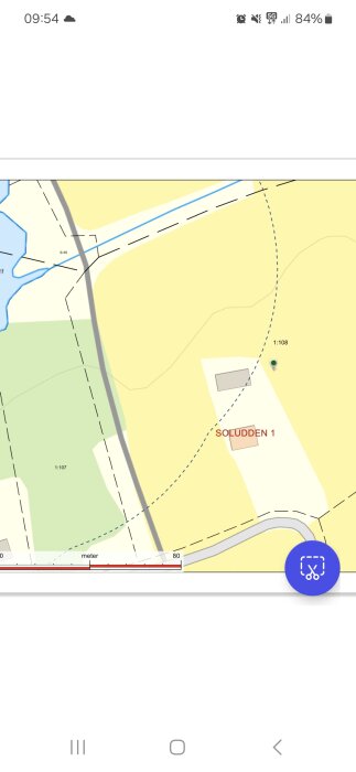 Karta över området Soludden 1 med färgmarkerade områden, vägar och en platsmarkör. Skala finns med längst ner på bilden.