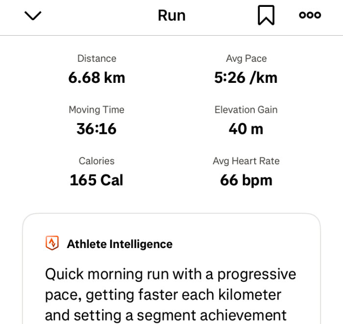 Löprapport visar en distans på 6,68 km, snittempo 5:26/km, tid 36:16, höjdmeter 40 m, kaloriförbränning 165 cal, snittpuls 66 bpm, med notering om progressivt tempo.