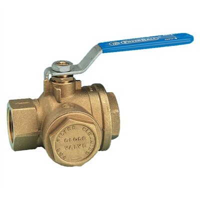 Kulventil med blå handtag i mässing, liknande en filterball med lock på sidan, troligen vid anslutning nära panna.