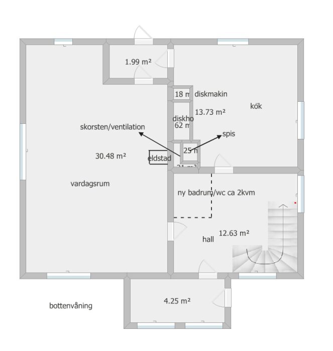 Planlösning över bottenvåning med vardagsrum, kök och hall, inklusive nya och gamla väggar, markerade utrymmen och dörrar.