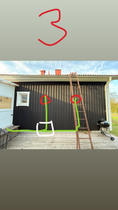 Vägg med två planerade belysningspunkter markerade i rött, kopplingsbox i vitt och kabeldragning i grönt, stege lutad mot väggen.