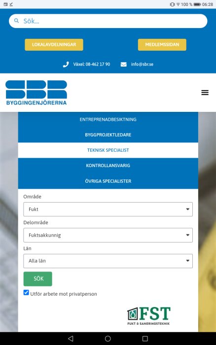 Webbsida från SBR Byggingenjörerna med sökfunktion för teknisk specialist inom byggkategorier som fukt med kontaktinformation och logotyp.
