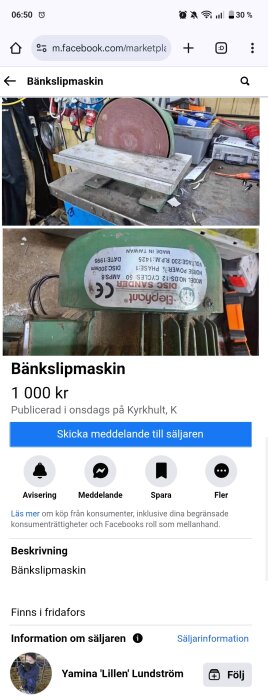 Bänkslipmaskin med grön kropp och röd sliphjul, placerad på en arbetsbänk med verktyg och utrustning i bakgrunden.