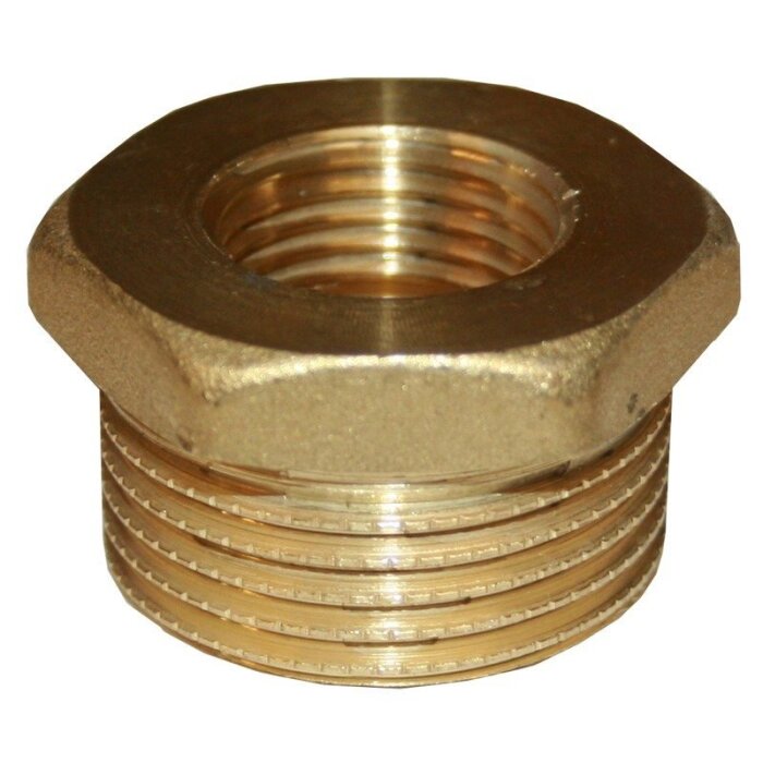 Mässingsexpansionsplugg eller koppling för rör, användbar i bygg- och renoveringsprojekt, föreslagen tillsammans med ventil i forumdiskussion.