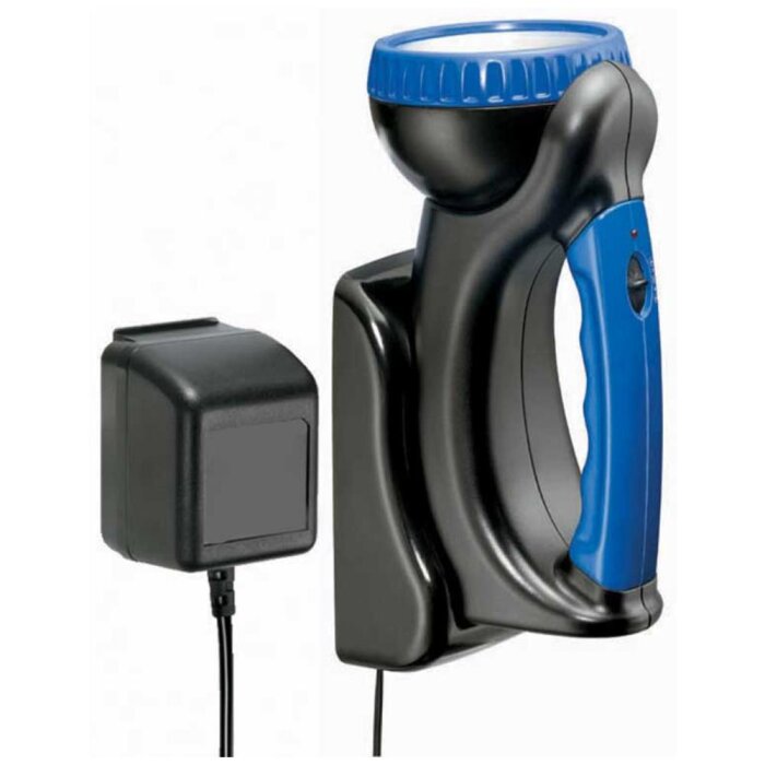 Laddbar nödljuslampa med blå detaljer och bärhandtag, bredvid en laddare.