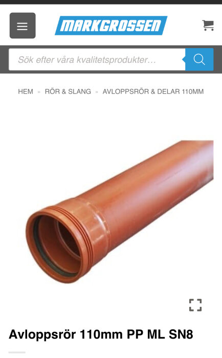 Brunt avloppsrör av plast, 110 mm i diameter, med muff i ena änden. Används för bygg- och renoveringsprojekt.