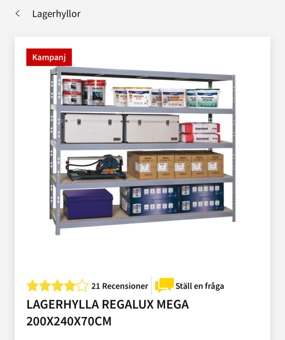 Lagerhylla Regalux Mega 200x240x70 cm, grå metall med trähyllplan, fylld med lådor, burkar och verktyg, visad i kampanj med femstjärniga recensioner.