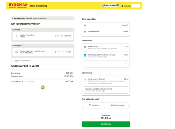 Beställningsskärm hos Byggmax med två artiklar: 10 burkar fogskum och 2 vägguttag, med olika fraktalternativ och totalt pris visas.