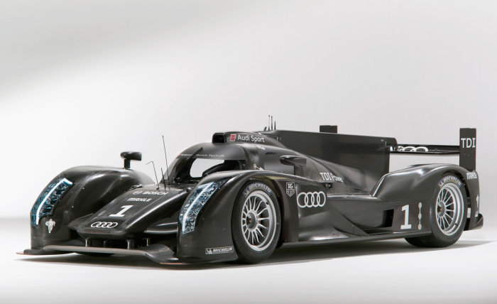 2011-Audi-R18-TDI-1.jpg