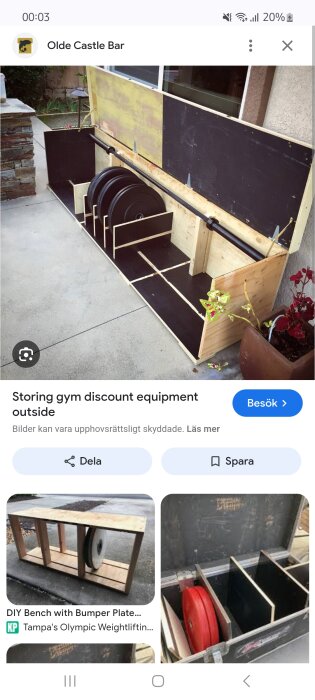 Utomhus förvaringsbänk för gymutrustning med plats för skivstång och viktskivor, byggd i trä och placerad på en altan.