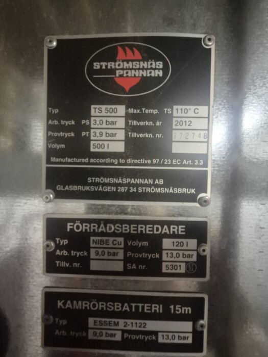 Specifikationer för en tekniktank från Strömsnäspannan, modell TS 500, volym 500 liter, tillverkningsår 2012 och max temperatur 110°C.