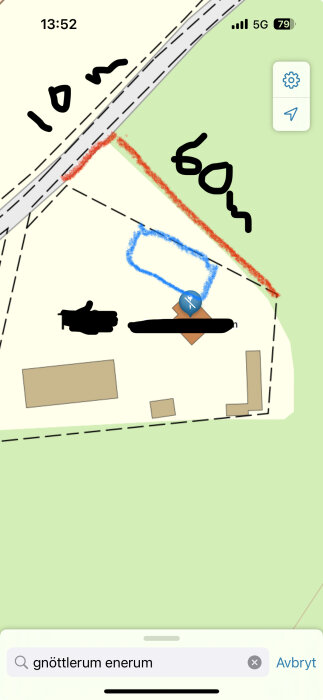 Karta med streckade och färgade linjer visar gränser och markområden. Texten markerar avstånd som 10m och 60m. Sökfält med platsnamn syns.