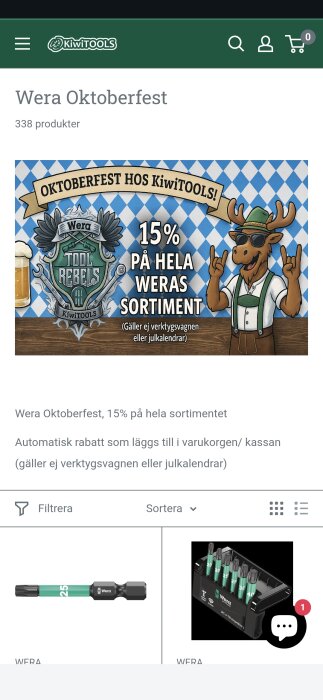 Reklambild för Wera Oktoberfest hos KiwiTOOLS med 15% rabatt på sortimentet, blå-vitrutig bakgrund, text och en illustrerad älg i lederhosen.