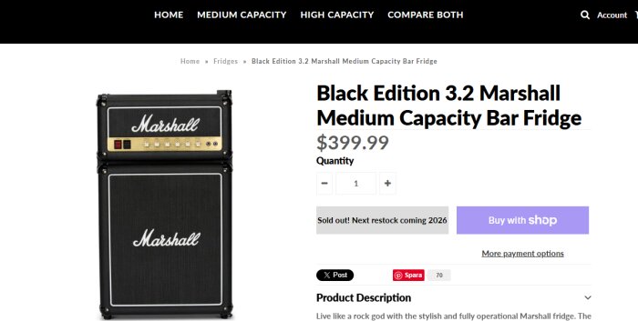 Svart Marshall-kylskåp med design som en gitarrförstärkare, texten Marshall i vit. Pris $399.99, slutsålt, nästa leverans 2026.