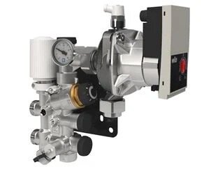 Golvvärmeshunt med reglercentral och tryckmätare, används för att reglera golvvärmesystem i kombination med fjärrvärmecentral.