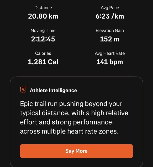 Statistik från ett löppass, inklusive distans 20,80 km, medeltempo 6:23/km, tid 2:12:45, kalorier 1281, höjdförändring 152 m och snittpuls 141 bpm.