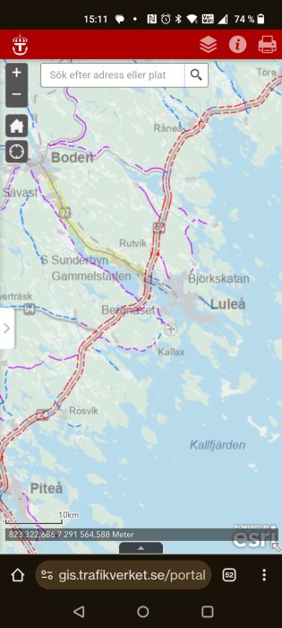 Karta över norra Sverige som visar E4 runt Luleå med röd markering.