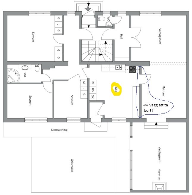 Planskiss över ett 1,5-planshus från 1925 med markerad vägg i köket som ska tas bort inför golvbyte till betong med golvvärme.