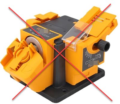 En slipmaskin med orange plastdetaljer och ett rött kryss över, föregångare till en annan modell, beskriven som värdelös i inlägget.