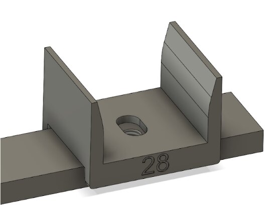 3D-modell av en styrningsdel med en central skruvhål, designad för att stödja och centrera ribbor på 28 mm, används i byggprojekt.