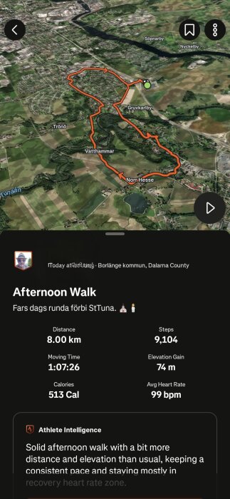 Karta över promenadrutt markerad med orange linje runt Gruvkarlby och Vattahammar i Dalarna. Distans: 8 km, tid: 1:07:26, steg: 9,104.