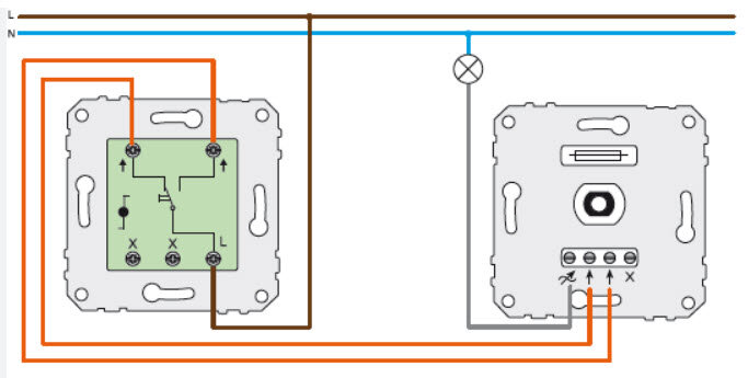 Kopplingsschema för trappbrytare med två olika ingångar och ledningar för anslutning.