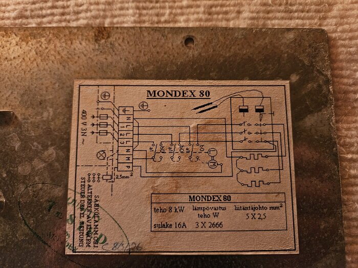 Kretsschema för Mondex 80-aggregat från 2001, med elektriska kopplingar och komponenter i detalj.