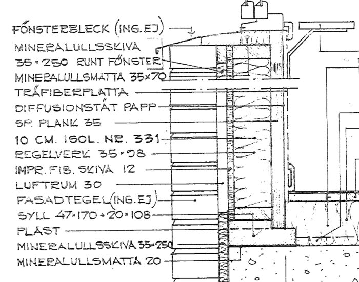 Ritning av väggkonstruktion med lager av träfiberplatta, diffusionstät papp, plank, regelverk och mineralull för ett mexitegelhus.